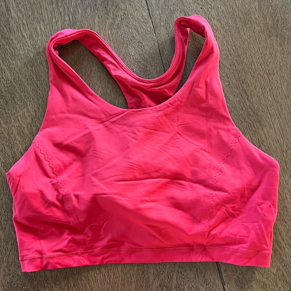 Lululemon sports bra with scalloped detail